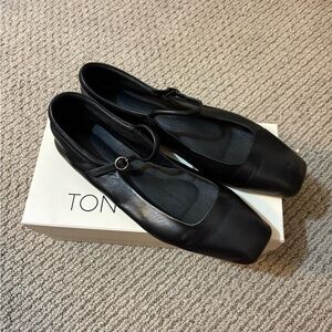 Tony Bianco Black Square-Toe Flats